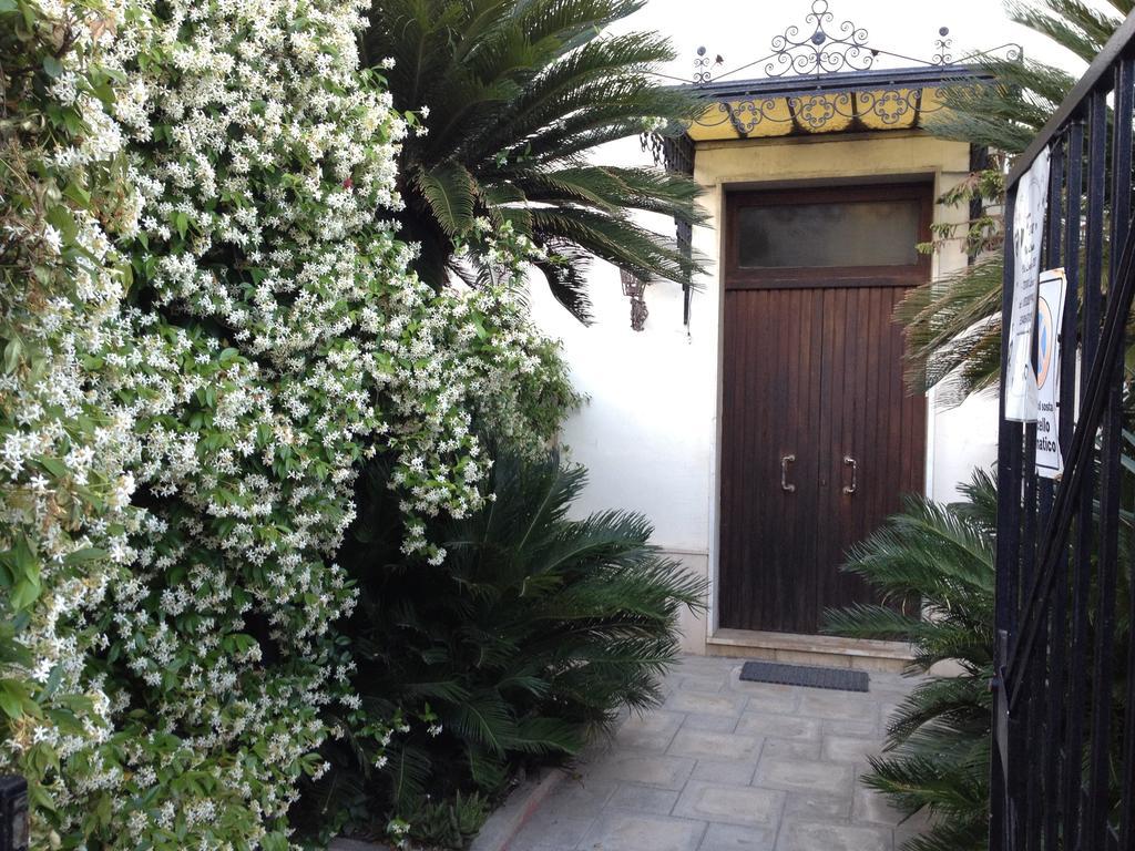 Bed And Breakfast Via Leuca 莱切 外观 照片