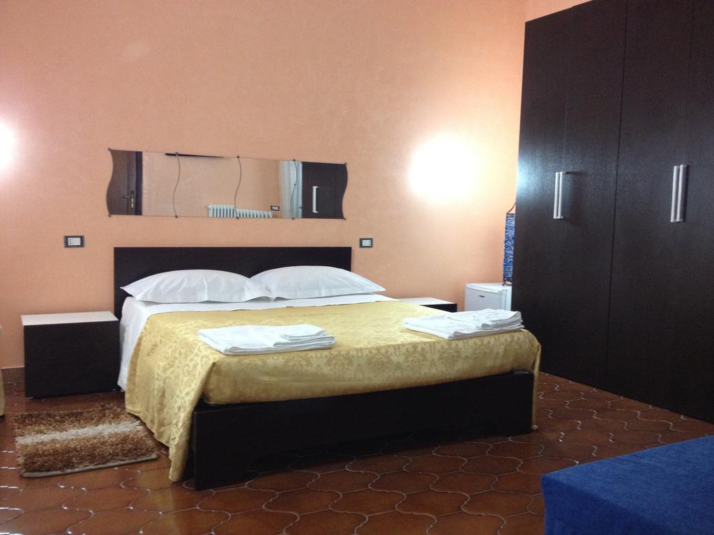 Bed And Breakfast Via Leuca 莱切 外观 照片